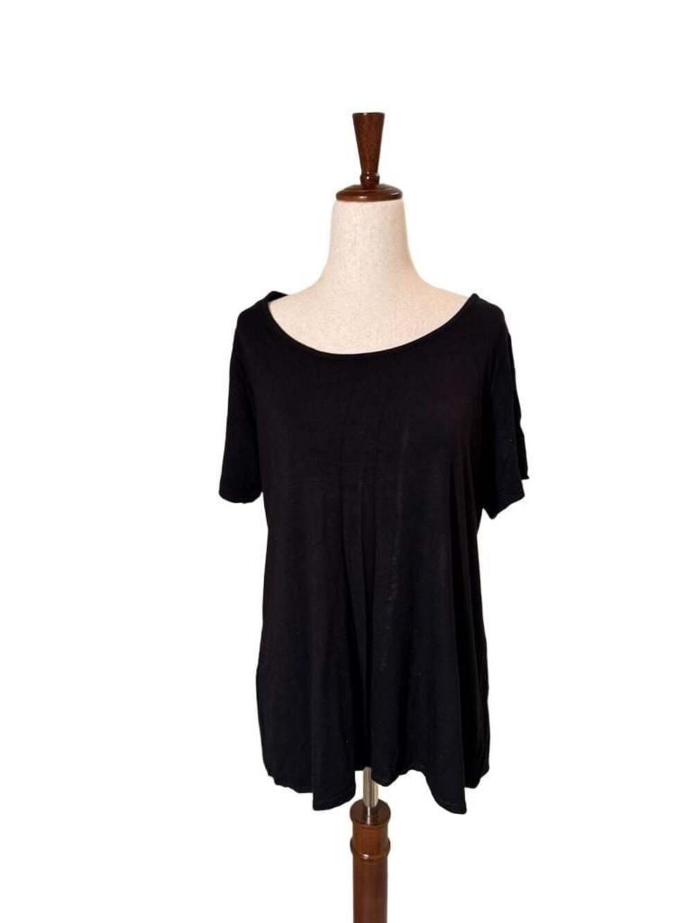 Philosophy Woman Black Short Sleeve Scoop Neck Swing Tunic Top 0X    H1175